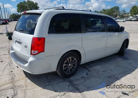 2017 Dodge Grand Caravan Sxt z USA, uszkodzony, nr VIN 2C4RDGCGXHR814302